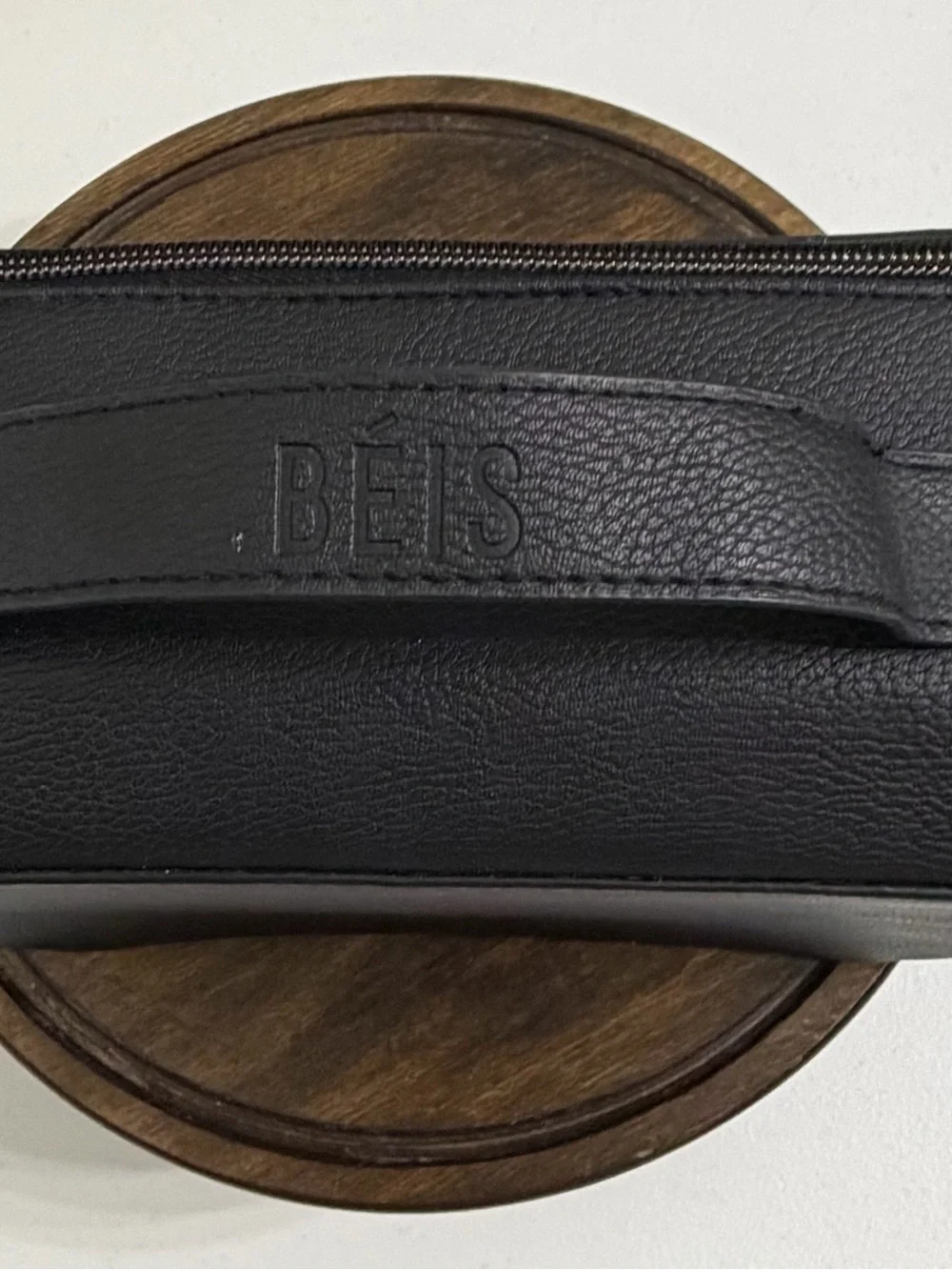 BÉIS The Cosmetic Case Black Pebbled Faux Leather Travel Makeup Bag Organizer